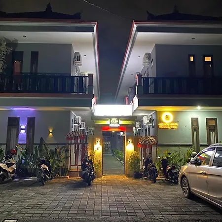 Griya Santi Guest House Bali